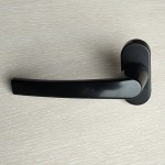 Ручка оконная металлическая Рото LN, штифт 37 мм (черная, RAL 9005)