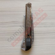 Нож Ultima стальной с выдвижным лезвием, 18 мм