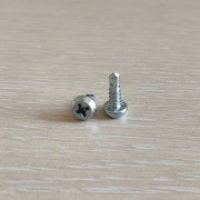 Саморез "клоп" 3,5x11 мм. с буром, цил. головка, PH2, цинк